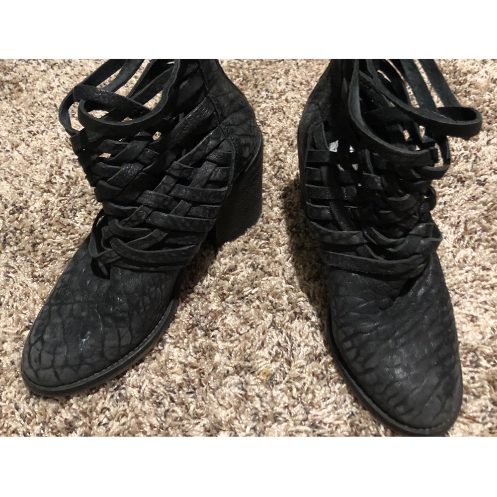 Beautiful Free People Booties